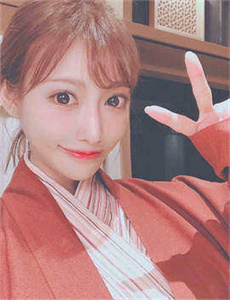 美人面面观/男女边摸边吃奶边做爰动漫