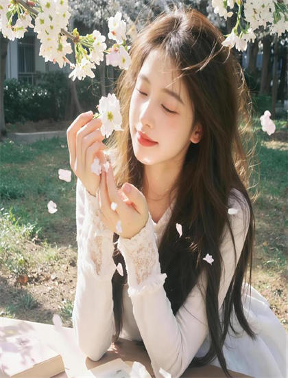 资深影评人解读纪录片《女儿们的恋爱怦然心动篇》的技术成就与创新突破 【影视观察】