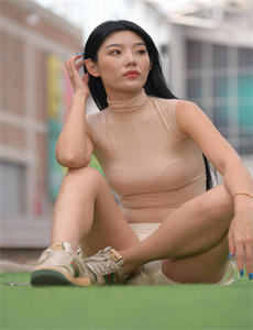 国产后进白嫩翘臀在线动漫-力王之狂狼
